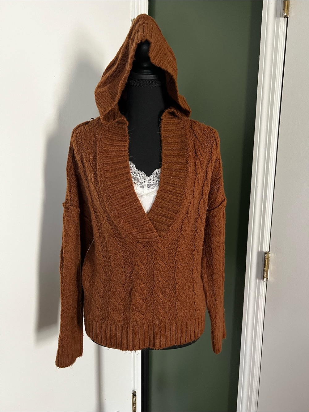 American Eagle Outfitters Hooded Cable Knit Sweater - Rust